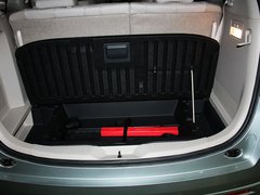 2011款 2.3 自动 尊贵版 7座