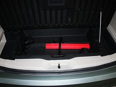 2011款 2.3 自动 尊贵版 7座