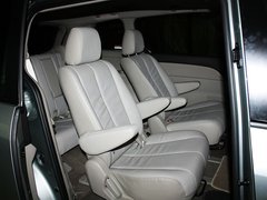 2011款 2.3 自动 尊贵版 7座