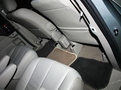 2011款 2.3 自动 尊贵版 7座