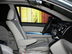 2011款 2.3 自动 尊贵版 7座