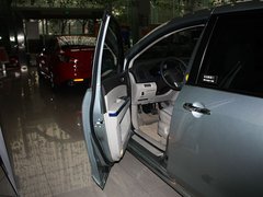 2011款 2.3 自动 尊贵版 7座