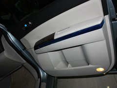 2011款 2.3 自动 尊贵版 7座