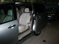 2011款 2.3 自动 尊贵版 7座