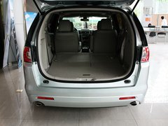 2011款 2.3 自动 尊贵版 7座