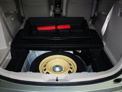 2011款 2.3 自动 尊贵版 7座