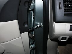 2011款 2.3 自动 尊贵版 7座