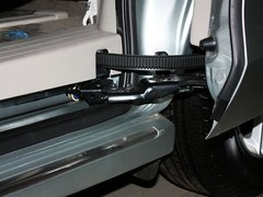 2011款 2.3 自动 尊贵版 7座