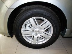 2011款 2.3 自动 尊贵版 7座