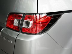 2011款 2.3 自动 尊贵版 7座