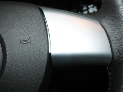 2011款 2.3 自动 尊贵版 7座