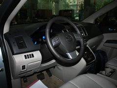 2011款 2.3 自动 尊贵版 7座