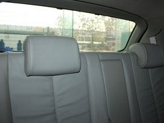 2011款 2.3 自动 尊贵版 7座