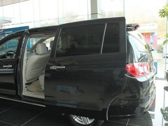 2011款 2.3 自动 尊贵版 7座