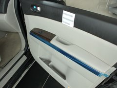2011款 2.3 自动 尊贵版 7座