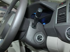 2011款 2.3 自动 尊贵版 7座
