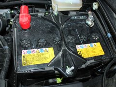2011款 2.3 自动 尊贵版 7座