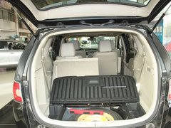 2011款 2.3 自动 尊贵版 7座