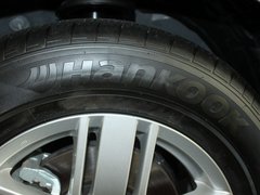 2011款 2.3 自动 尊贵版 7座
