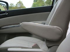 2011款 2.3 自动 至尊版 7座