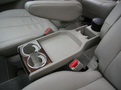 2011款 2.3 自动 至尊版 7座