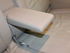 2011款 2.3 自动 至尊版 7座