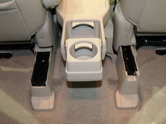2011款 2.3 自动 至尊版 7座
