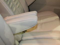 2011款 2.3 自动 至尊版 7座