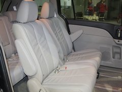 2011款 2.3 自动 至尊版 7座