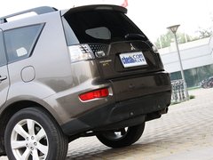2011款 EX 劲界 2.4L CVT 四驱时尚版5座