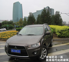 2011款 EX 劲界 2.4L CVT 四驱时尚版5座