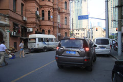 2011款 EX 劲界 2.4L CVT 四驱时尚版5座
