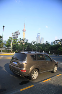 2011款 EX 劲界 2.4L CVT 四驱时尚版5座