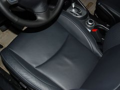 2011款 EX 劲界 2.4L CVT 四驱时尚版5座