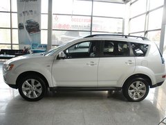 2011款 EX 劲界 2.4L CVT 四驱时尚版5座