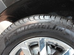 2011款 3.5L 自动 尊锐型 5座