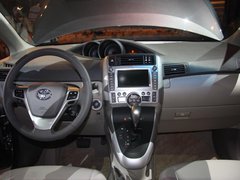 2011款 2.0L CVT 至尊导航版 7座