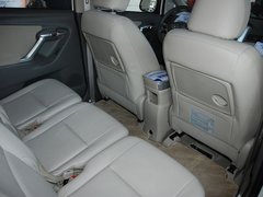 2011款 2.0L CVT 至尊导航版 7座