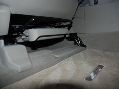 2011款 2.0L CVT 至尊导航版 7座