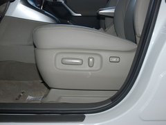 2011款 2.0L CVT 至尊导航版 7座