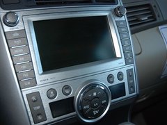 2011款 2.0L CVT 至尊导航版 7座