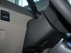 2011款 2.0L CVT 至尊导航版 7座