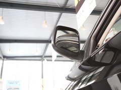 2011款 3.6 自动 舒适版 5座