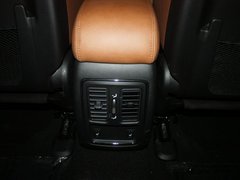 2011款 5.7L 自动 旗舰导航版 5座