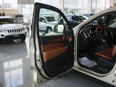 2011款 5.7L 自动 旗舰导航版 5座