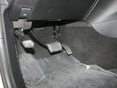 2011款 5.7L 自动 旗舰导航版 5座