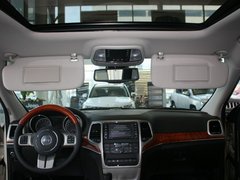 2011款 5.7L 自动 旗舰导航版 5座