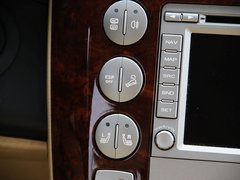 2011款 1.8T 手动 两驱驰域版 5座