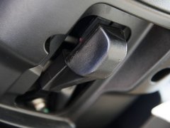 2011款 1.8T 手动 两驱驰域版 5座