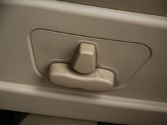 2011款 1.8T 手动 两驱驰域版 5座